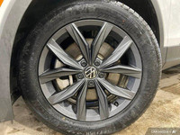 This Volkswagen Tiguan has a powerful Intercooled Turbo Regular Unleaded I-4 2.0 L/121 engine poweri... (image 6)