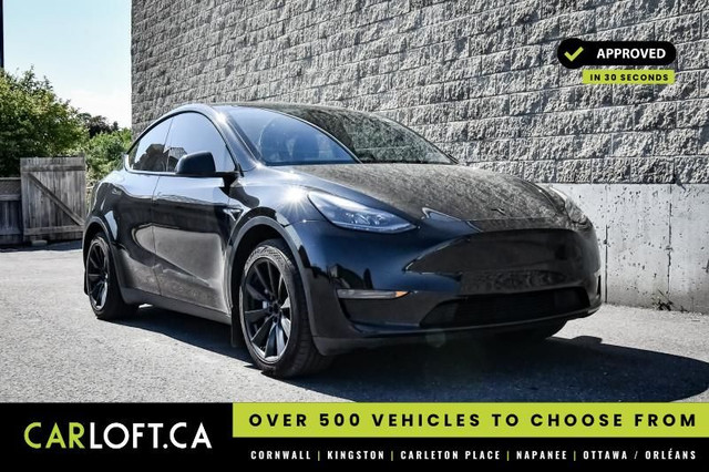 2023 Tesla Model Y BASE • SUNROOF • NAV • POWER LIFTGATE in Cars & Trucks in Ottawa