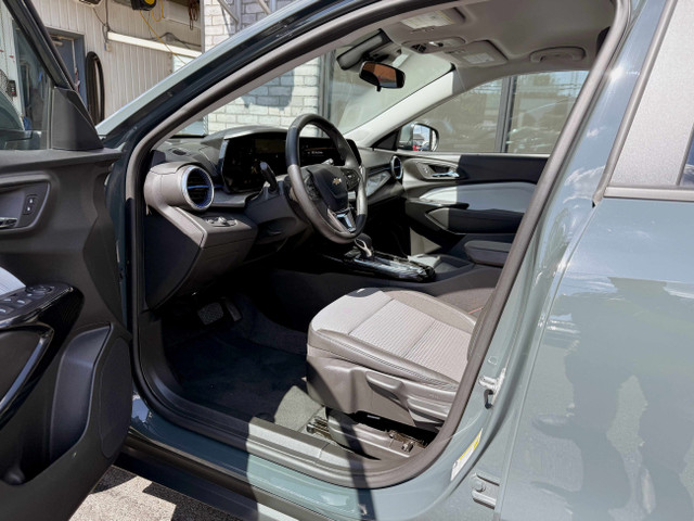 2025 Chevrolet Trax 1 LT in Cars & Trucks in Longueuil / South Shore - Image 2