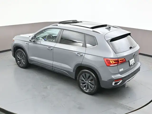 2024 Volkswagen Taos COMFORTLINE Lane Departure Warning with Bli in Cars & Trucks in Dartmouth - Image 35