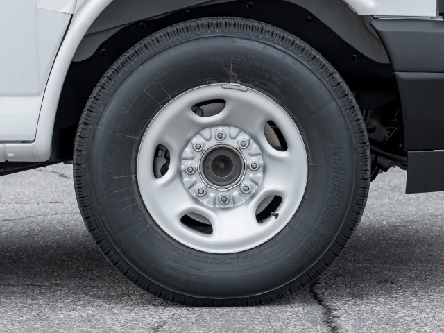 2025 GMC Savana 2500 Work Van in Cars & Trucks in Mississauga / Peel Region - Image 4
