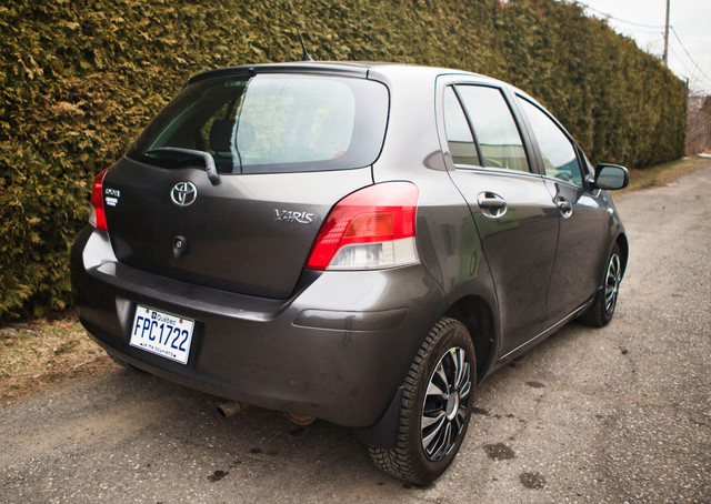 2009 Toyota Yaris in Cars & Trucks in Longueuil / South Shore - Image 4