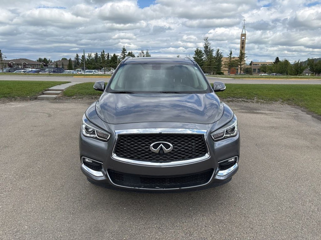 2017 Infiniti QX60 in Cars & Trucks in Calgary - Image 2