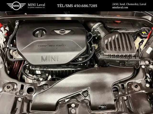 2019 MINI Countryman Cooper | Toit pano | Sièges avant in Cars & Trucks in Laval / North Shore - Image 9