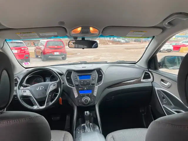 2014 Hyundai Santa Fe Sport 2.4 AWD, GL, HTD SEATS, AUTO in Cars & Trucks in Charlottetown - Image 12