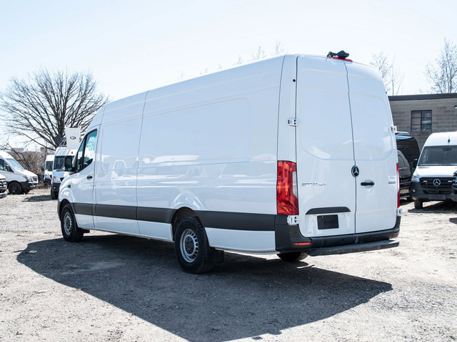 2020 Mercedes-Benz Sprinter 2500 170-in. WB in Cars & Trucks in Mississauga / Peel Region - Image 4
