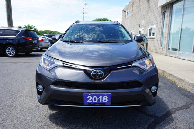 2018 Toyota RAV4 in Cars & Trucks in Oakville / Halton Region - Image 2