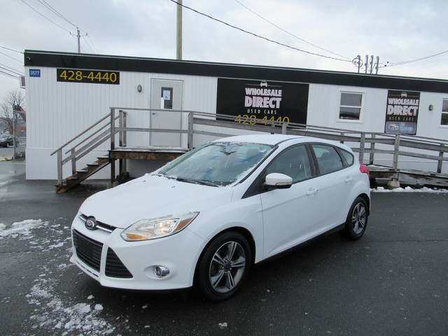 2014 Ford Focus SE CLEAN CARFAX!!! in Cars & Trucks in City of Halifax
