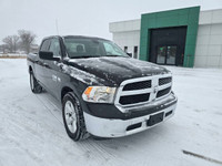 2023 Ram 1500 Classic Crew Cab 4x4 SLT with 5.7L Hemi. Great kms and no accidents See Carfax attache... (image 2)