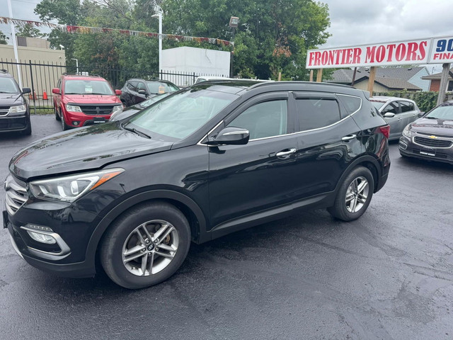 2017 Hyundai Santa Fe Sport LEATHER + SUNROOF in Cars & Trucks in Hamilton