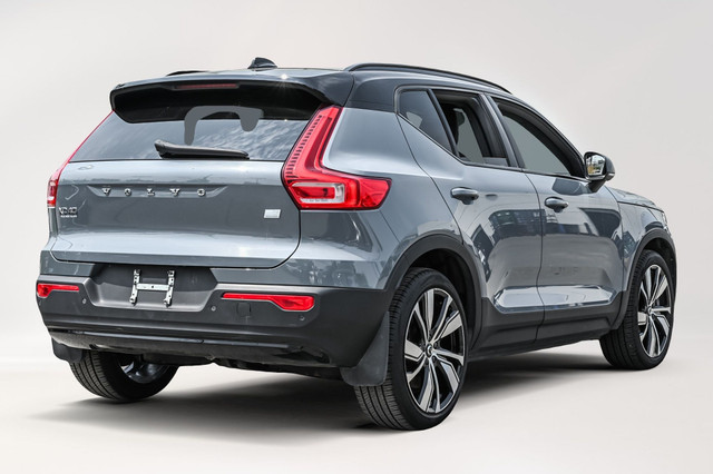 2021 Volvo XC40 in Cars & Trucks in City of Montréal - Image 4