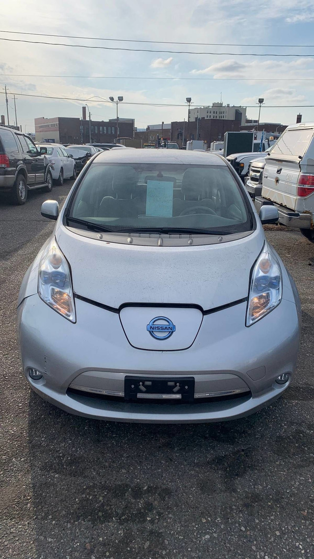 2011 Nissan LEAF SL Electric ONLY 15K in Cars & Trucks in Thunder Bay - Image 2