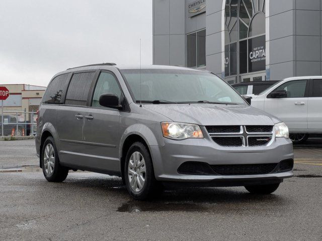 2017 Dodge Grand Caravan SXT-Stow N Go- DVD- Back Up in Cars & Trucks in Calgary - Image 2