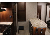 SALE PRICE: $39,800 **ASK US HOW TO RECEIVE A PRICE DISCOUNT WITH DEALER ARRANGED FINANCING O.A.C.**... (image 5)