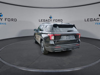*Sunroof, Premium Package!* This 2025 Explorer was built to do more than just get groceries, with al... (image 5)