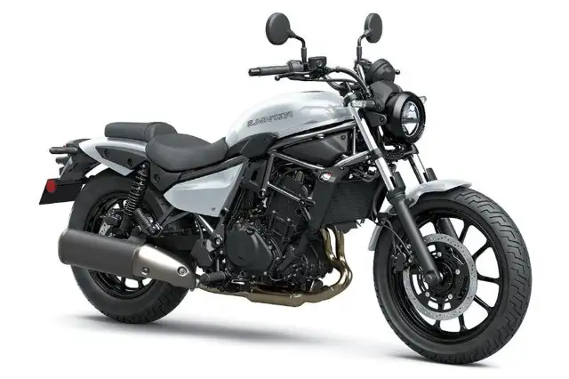 2024 KAWASAKI ELIMINATOR 500 in Street, Cruisers & Choppers in Laval / North Shore - Image 3