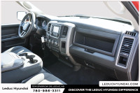 2021 Ram 1500 Classic Express Experience the Ram 1500 Classic Express with only 123803 km on the odo... (image 8)