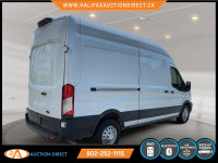 AWD ALL WHEEL DRIVE ! BACK UP CAMERA!POWER OPTIONS!HIGH ROOF!AC!BLUETOOTH.VOICE RECOGNITION.WALK THR... (image 4)
