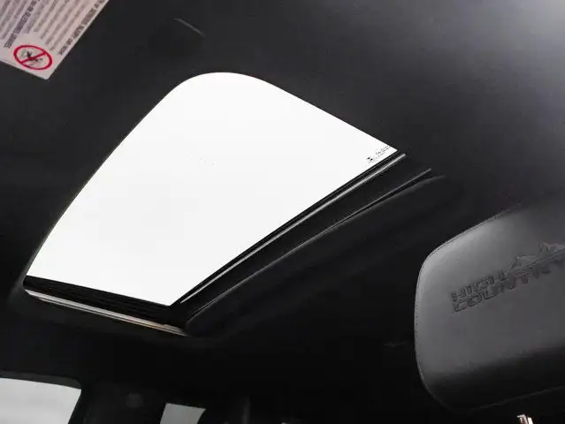 2022 Chevrolet Silverado 3500HD High Country Z71 in Cars & Trucks in Strathcona County - Image 31