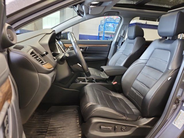 2018 Honda CR-V Touring AWD | Leather | Sunroof | Nav in Cars & Trucks in Guelph - Image 3