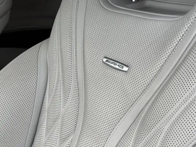 2019 Mercedes-Benz S-Class AMG S 63 **CLEAN CARFAX** in Cars & Trucks in Hamilton - Image 34