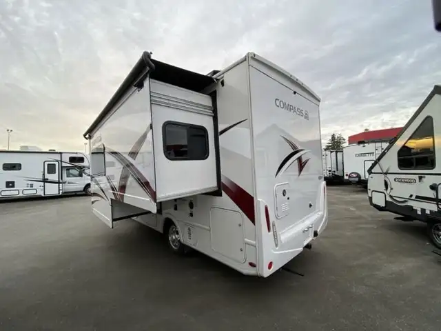 2023 Thor Motor Coach Compass AWD 23TW in RVs & Motorhomes in Abbotsford - Image 8
