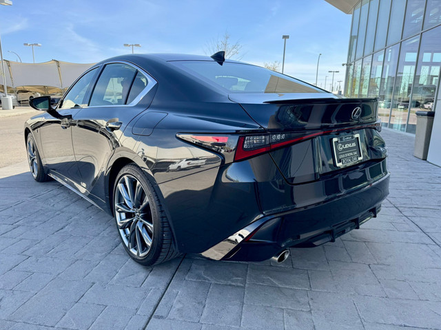 2022 Lexus IS 300 F SPORT 1 AWD / POWERFUL V6 / APPLE CARPLAY... in Cars & Trucks in Calgary - Image 2