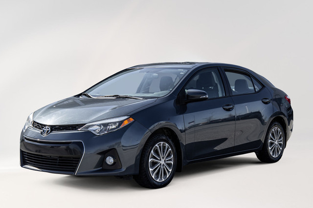 2016 Toyota Corolla MANUAL.ROOF.BACK UP CAM. CAR PLAY MANUELLE.  in Cars & Trucks in City of Montréal - Image 2