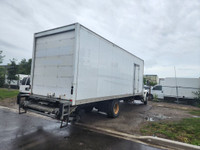 FULLY SERVICED AND ONTARIO SAFETY STANDARDS CERTIFIED AT NO ADDITIONAL COST! ONLY 190,000 Km - 26FT... (image 5)