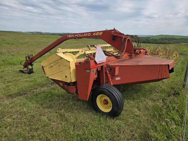 New Holland 12 Ft Hydro Swing Mower Conditioner 499 Haybine in Farming Equipment in Edmonton - Image 4