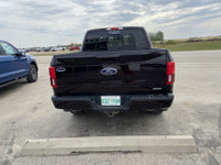 // SINGLE OWNER! // // EXCELLENT CONDITION! // Introducing the 2020 Ford F-150 Lariat, a robust and... (image 5)