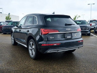 This Audi Q5 has a dependable Intercooled Turbo Gas/Electric I-4 2.0 L/121 engine powering this Auto... (image 2)