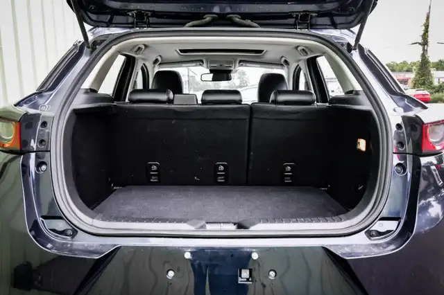 2021 Mazda CX-3 GT • SUNROOF • HUD • HEATED LEATHER • BOSE AUDIO in Cars & Trucks in Cornwall - Image 9