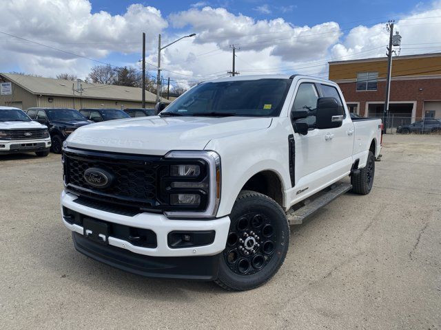 2025 Ford Super Duty F-350 SRW Lariat | Crew Cab 176 in Cars & Trucks in Edmonton - Image 2