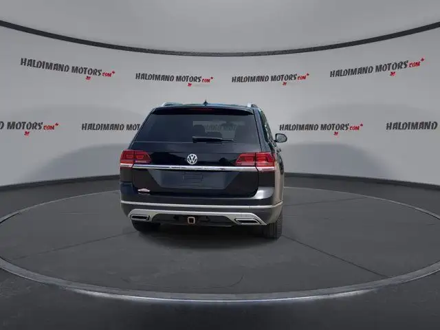 2018 Volkswagen Atlas Highline in Cars & Trucks in Hamilton - Image 8