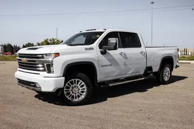 ENGINE DURAMAX 6.6L TURBO-DIESEL V8 B20-DIESEL COMPATIBLE (445 hp [332 kW] @ 2800 rpm 910 lb-ft of t...