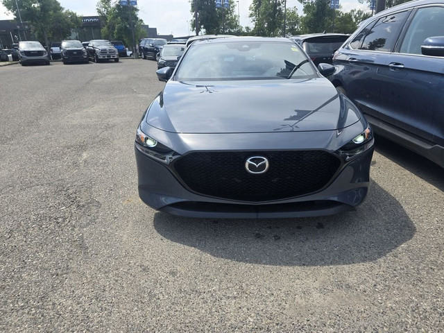 2019 Mazda Mazda3 GS AWD | SUNROOF | HTD LTH SEATS in Cars & Trucks in Calgary - Image 2