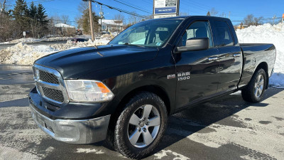 2017 Ram 1500 SLT 5.7L V8 HEMI 4x4 | New MVI | AC | Bluetooth