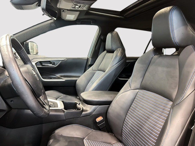 2022 Toyota RAV4 Hybrid XSE AWD Warranty until 2027 or 100,000 k in Cars & Trucks in Calgary - Image 3