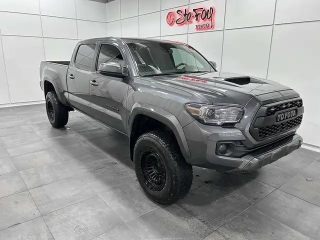 2023 Toyota Tacoma DOUBLE CAB TRD SPORT - BOITE LONGUE - NAVIGAT in Cars & Trucks in Québec City - Image 2