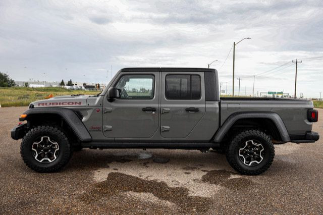 2023 Jeep Gladiator RUBICON CREWCAB 4X4 LEATHER LOW KMS in Cars & Trucks in Strathcona County - Image 4