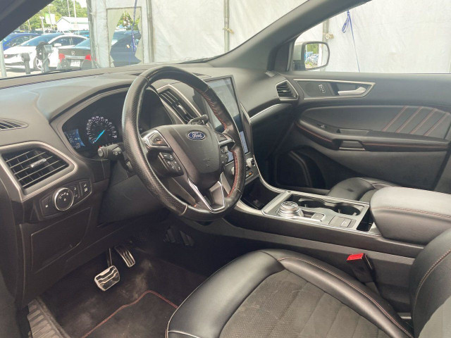 Ford Edge ST LINE AWD *TOIT* SIÈGES CHAUF HAYON ELEC CARPLAY 202 in Cars & Trucks in Laurentides - Image 4