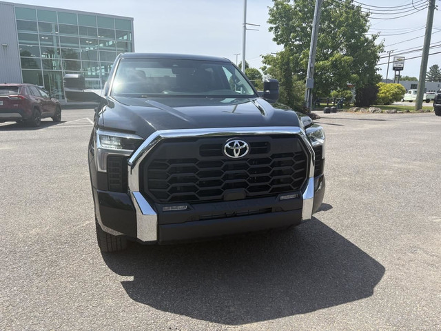 Toyota Tundra TRD OFF ROAD + GROUPE DE REMORAQUAGE 2024 in Cars & Trucks in Québec City - Image 3