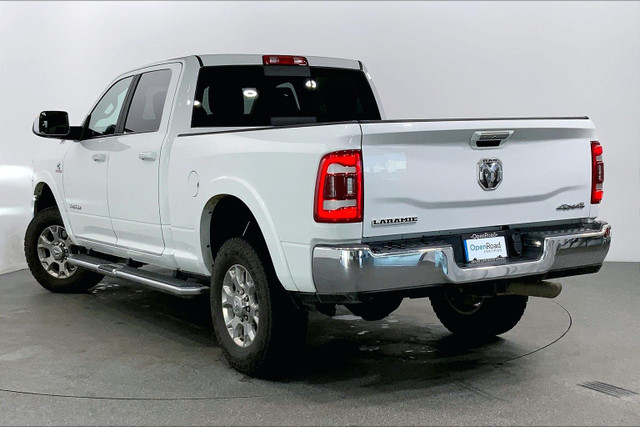 2020 Ram RAM 3500 Crew Cab 4x4 Laramie (149'' WB 6.4' Box) in Cars & Trucks in Delta/Surrey/Langley - Image 4