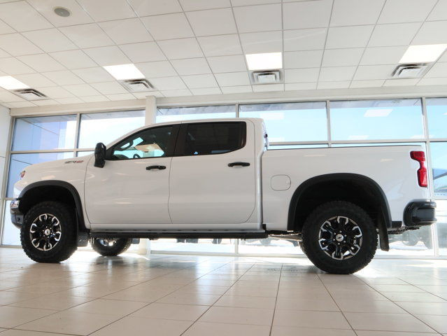 2025 Chevrolet Silverado 1500 ZR2 in Cars & Trucks in Lloydminster - Image 4