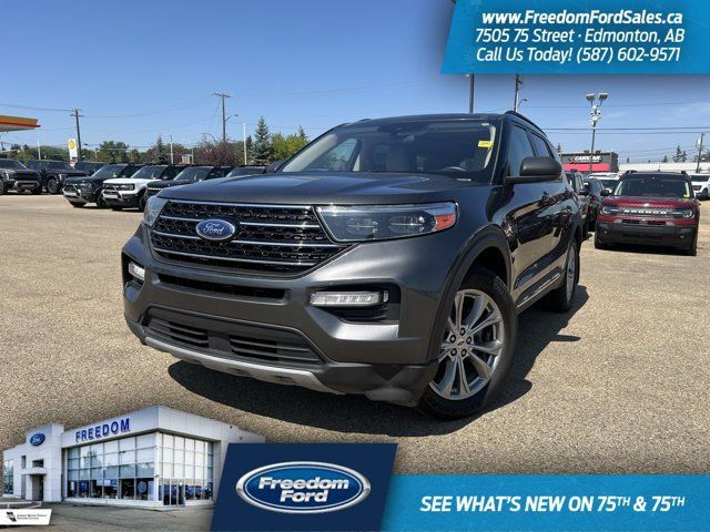 2020 Ford Explorer XLT | Rear Cam | Moonroof | Remote Start in Cars & Trucks in Edmonton