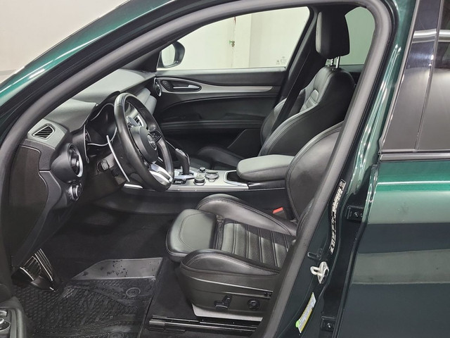 2021 ALFA ROMEO STELVIO TI AWD SPORT | NAVI | PANO | BSM | ONE O in Cars & Trucks in City of Toronto - Image 3