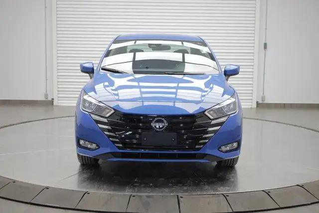 2023 Nissan Versa SV62863212108545121