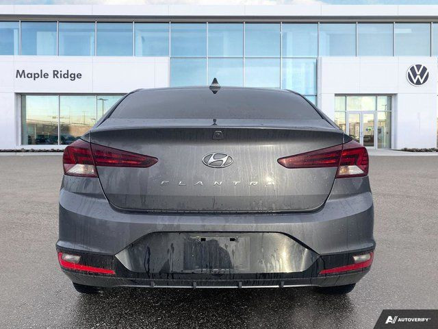 2019 Hyundai Elantra Preferred | Blind Spot | Sunroof  in Cars & Trucks in Tricities/Pitt/Maple - Image 4