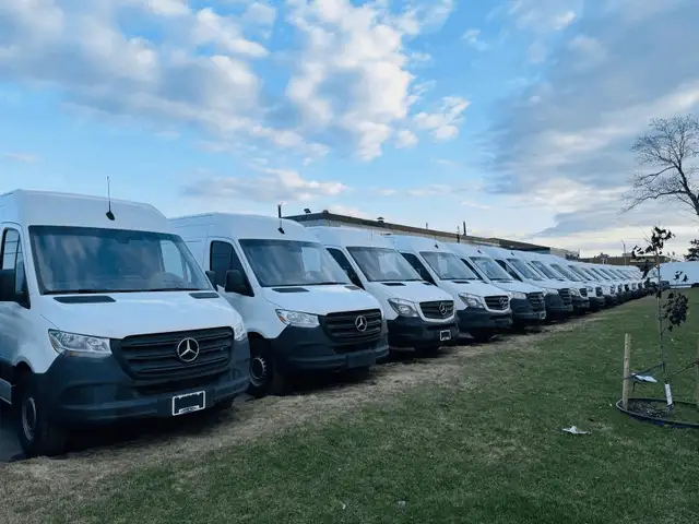 2020 Mercedes-Benz Sprinter 2500 HIGH ROOF 144", BACKUP CAMERA,  in Cars & Trucks in Mississauga / Peel Region - Image 4